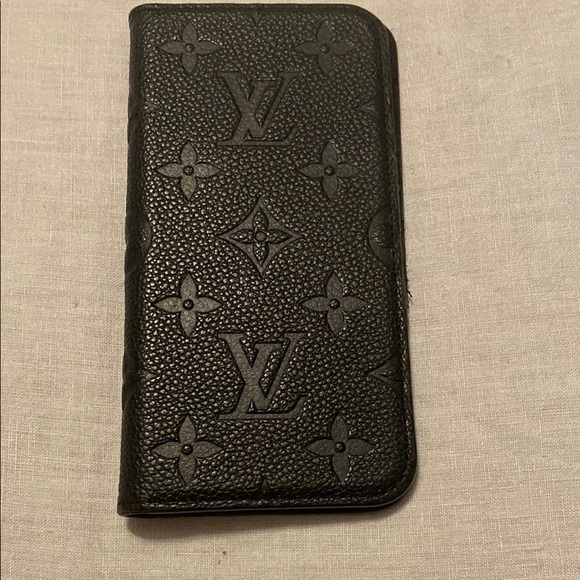 Authentic Louis Vuitton Black Leather Empreinye Monogram IPhone X/XS Folio Case